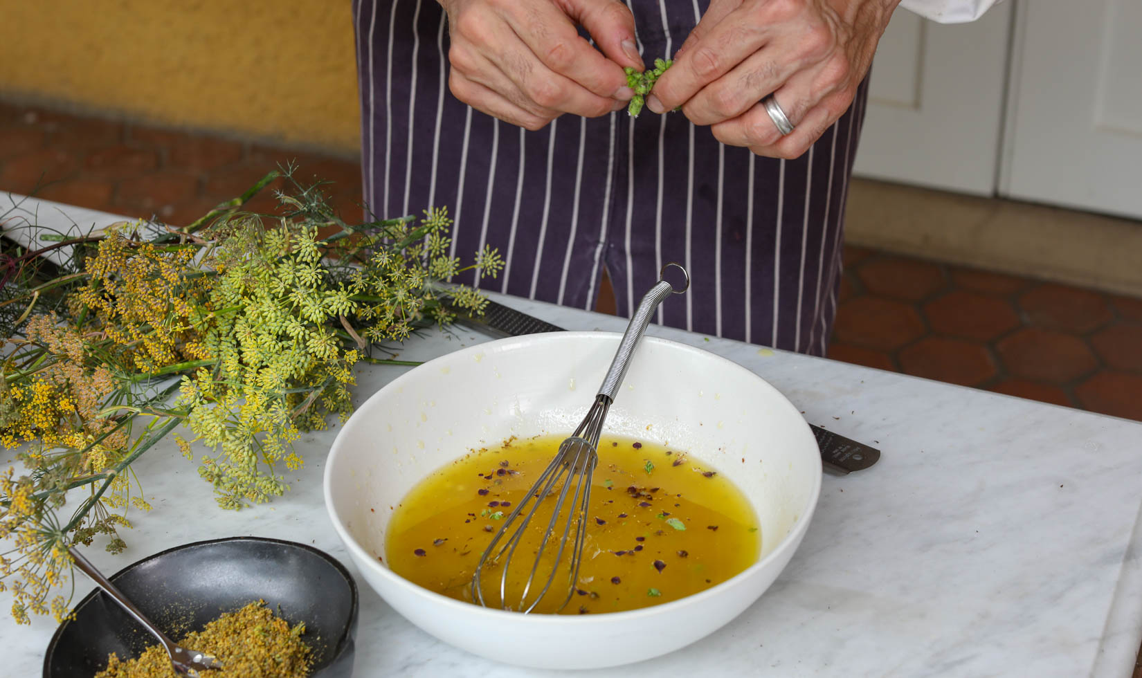 How to use Fennel Image Making a fennel pollen vinaigrette