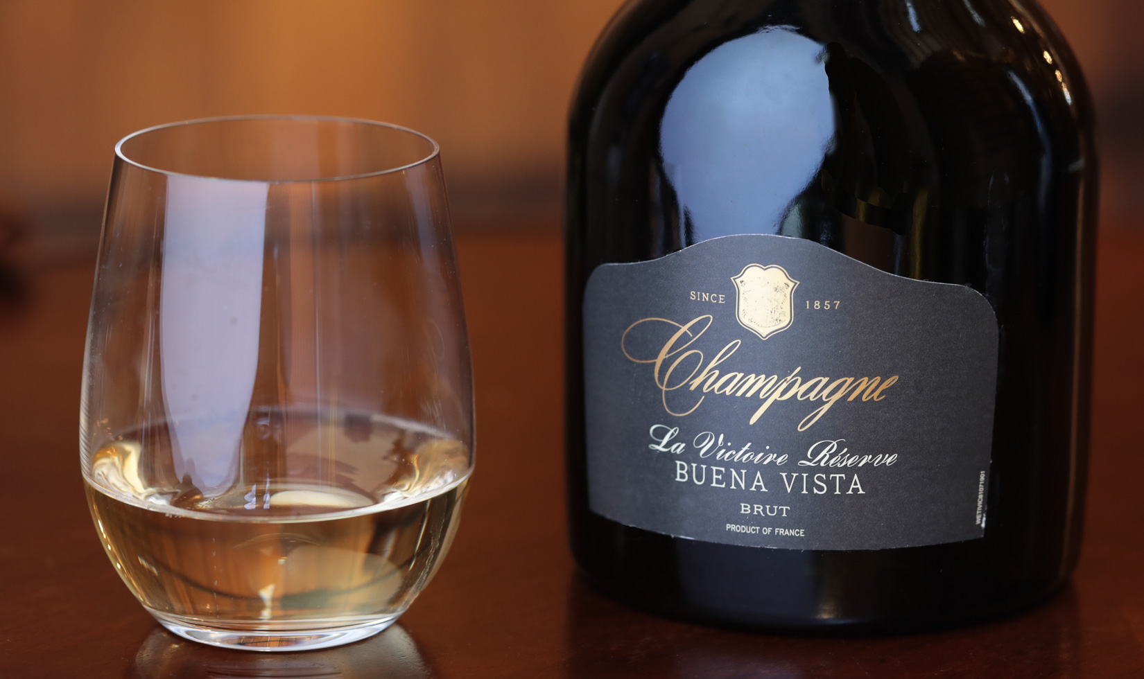 Champagne Wineries in Sonoma Buena Vista Champagne La Victorie with wine glass in the table